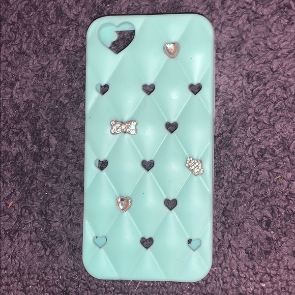 iPod case - Picture 2 of 3